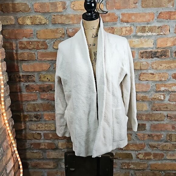 Vince Oversized Boucle Merino Wool/Alpaca blend cardigan size Small - Picture 2 of 15